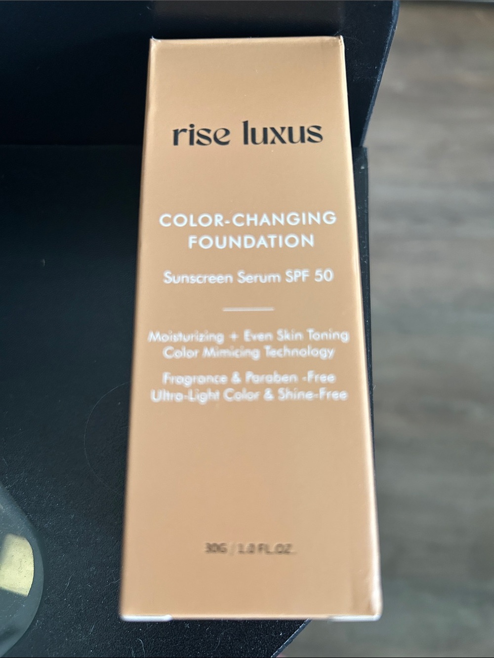 Color-Changing Foundation — Beige Shade